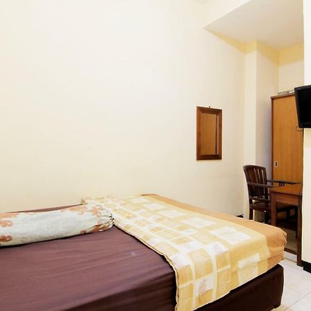 Jj House Gejayan Hotel Kejayan Buitenkant foto