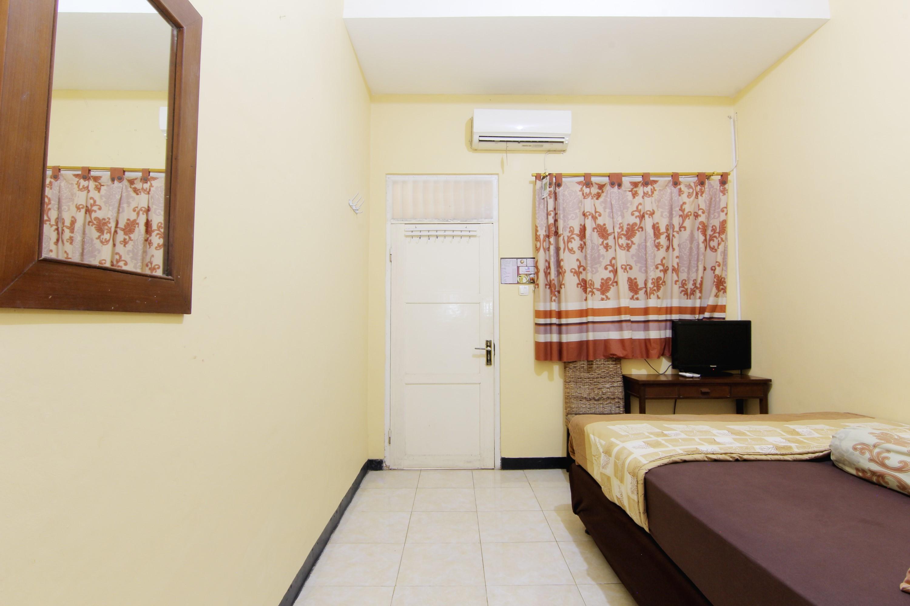 Jj House Gejayan Hotel Kejayan Buitenkant foto