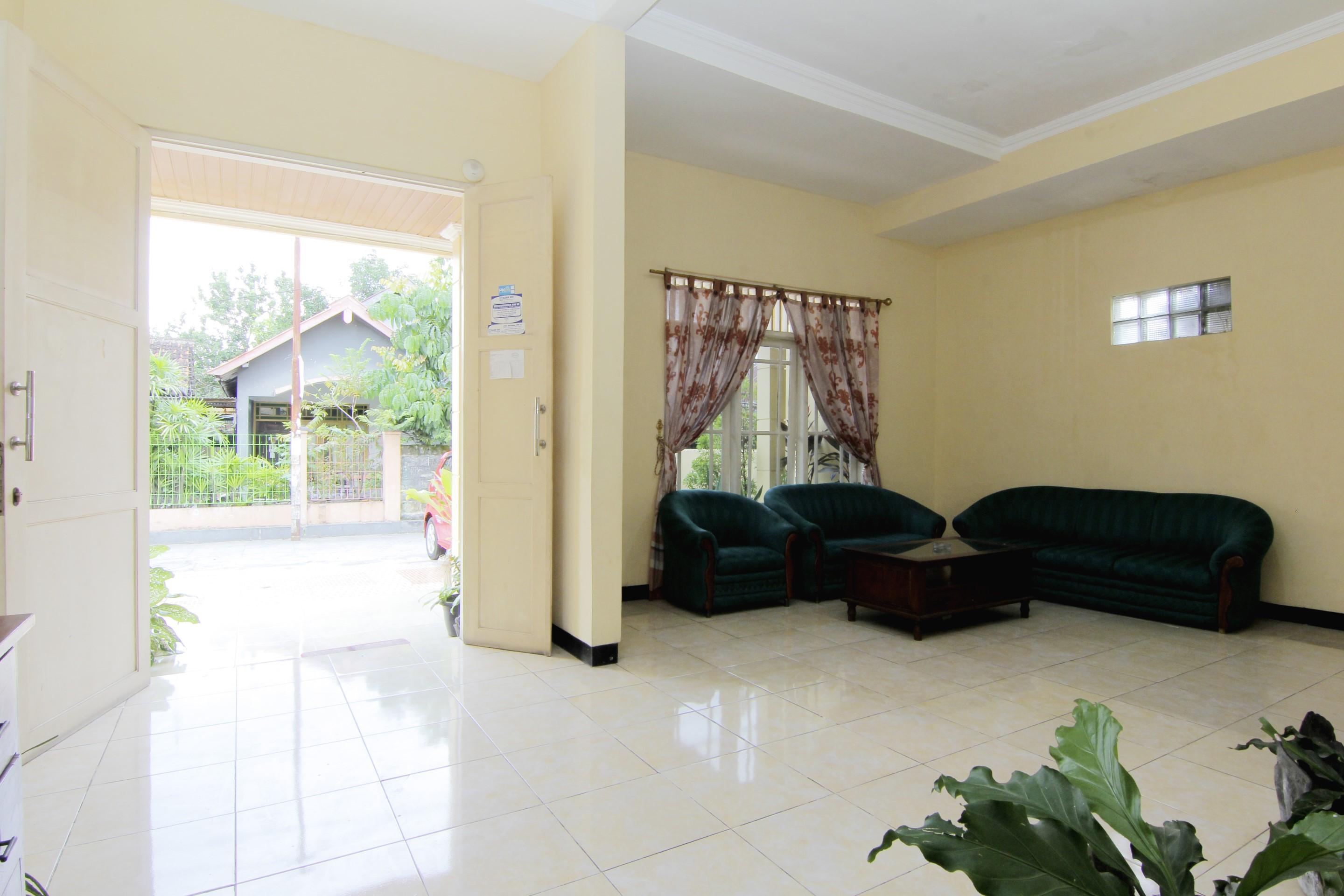 Jj House Gejayan Hotel Kejayan Buitenkant foto
