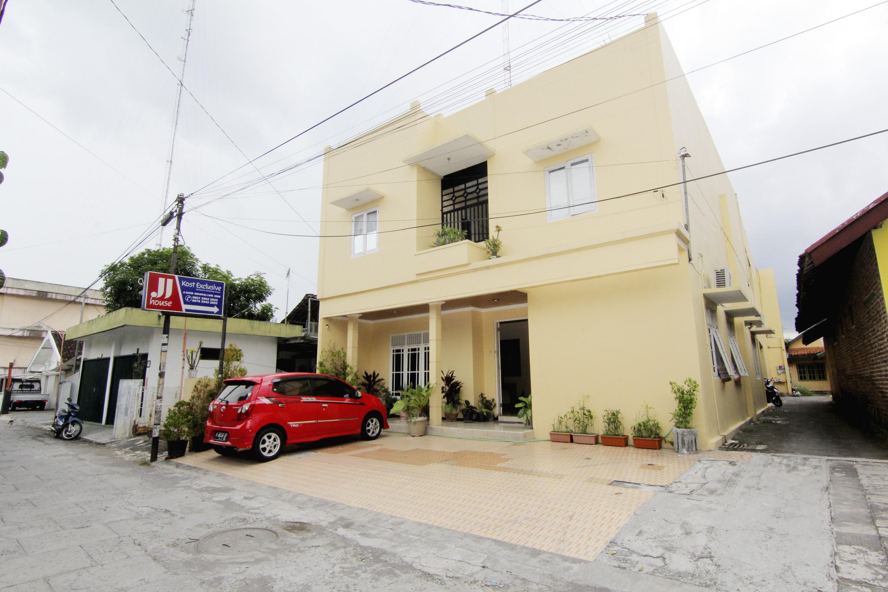 Jj House Gejayan Hotel Kejayan Buitenkant foto
