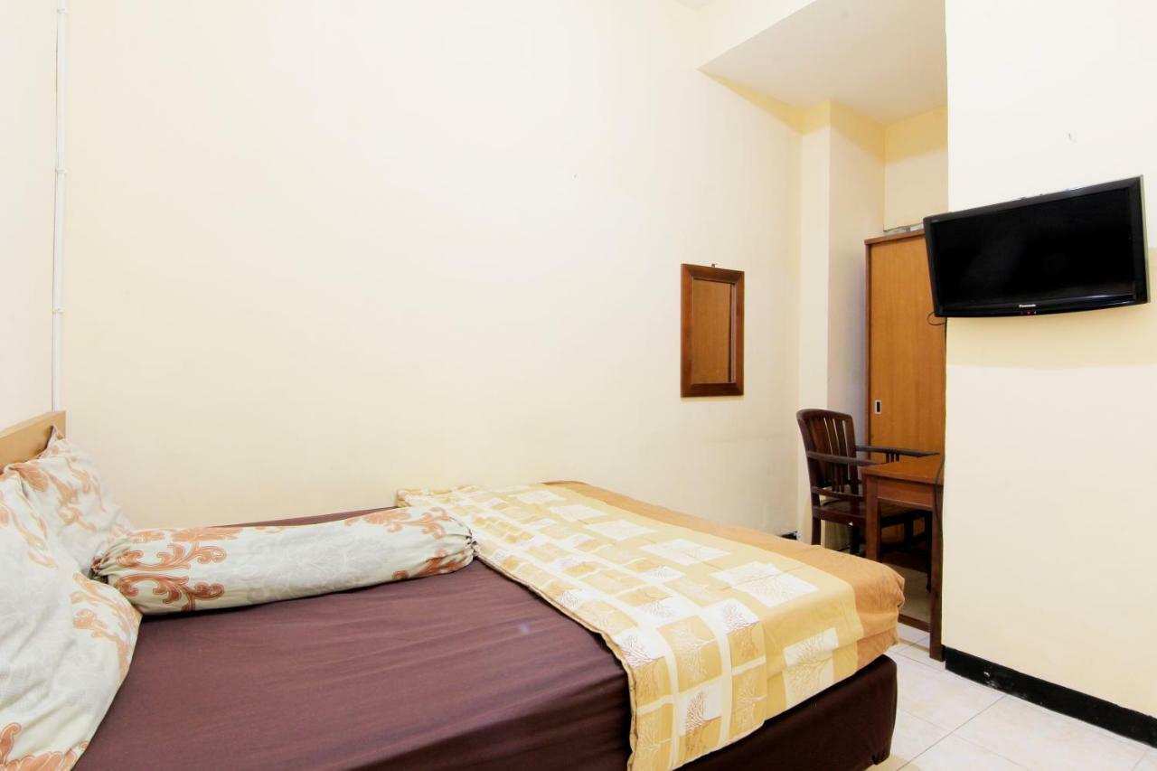 Jj House Gejayan Hotel Kejayan Buitenkant foto