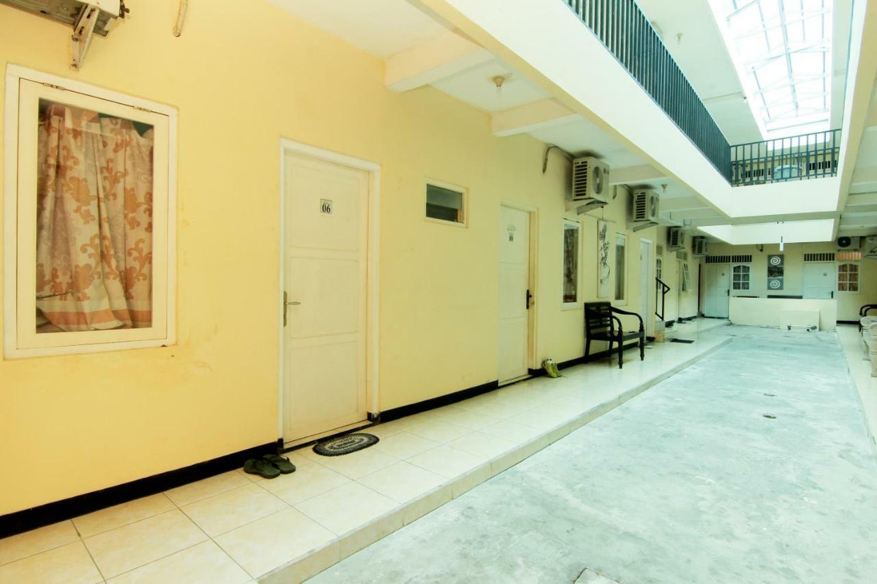 Jj House Gejayan Hotel Kejayan Buitenkant foto